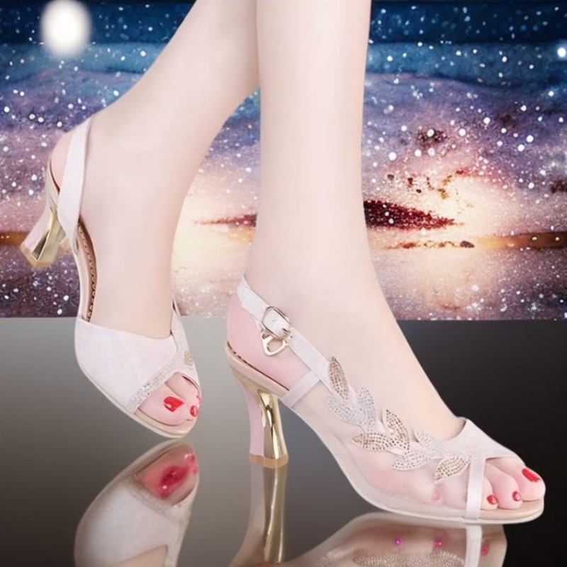 Women Fashion Korean - 夏の新作ファッション韓国風フィッシュマウスローマンダイヤモンドハイヒールカジュアル大きいサイズレディースサンダルキラキラパーティーシューズ