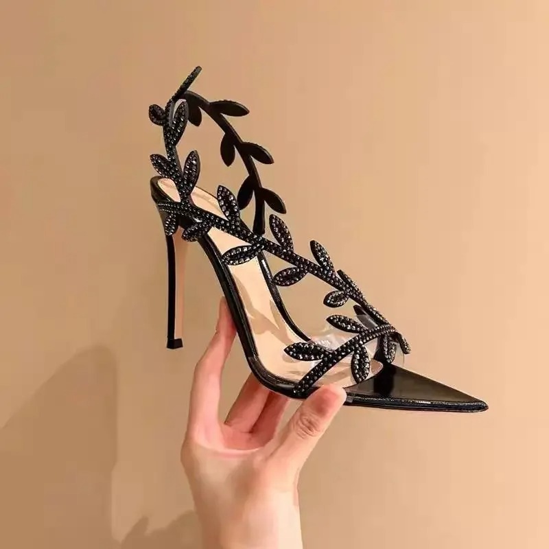 Women'S Fashion Trends 2025 - 夏の新 2025 黄金の枝と翡翠の葉ハイヒール黒の尖った先端セクシーなフレンチ サンダルオープントゥ スティレット チップ