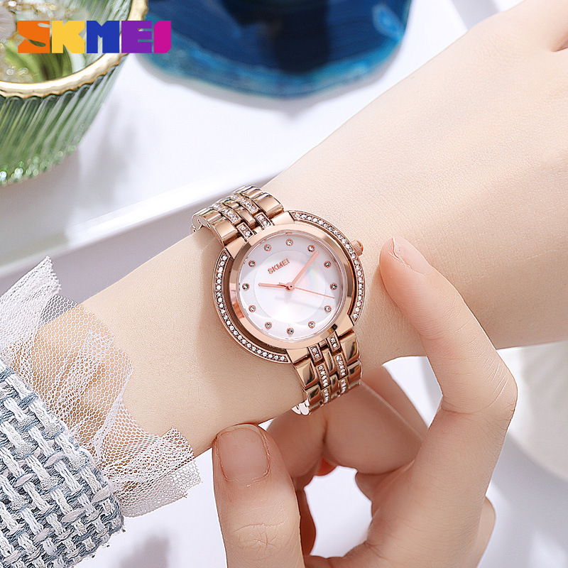 Fashion Women Watch - レディースブレスレットクォーツ時計高級ラインストーンダイヤル亜鉛合金バンドアナログ表示 3 バー防水ファッション腕時計