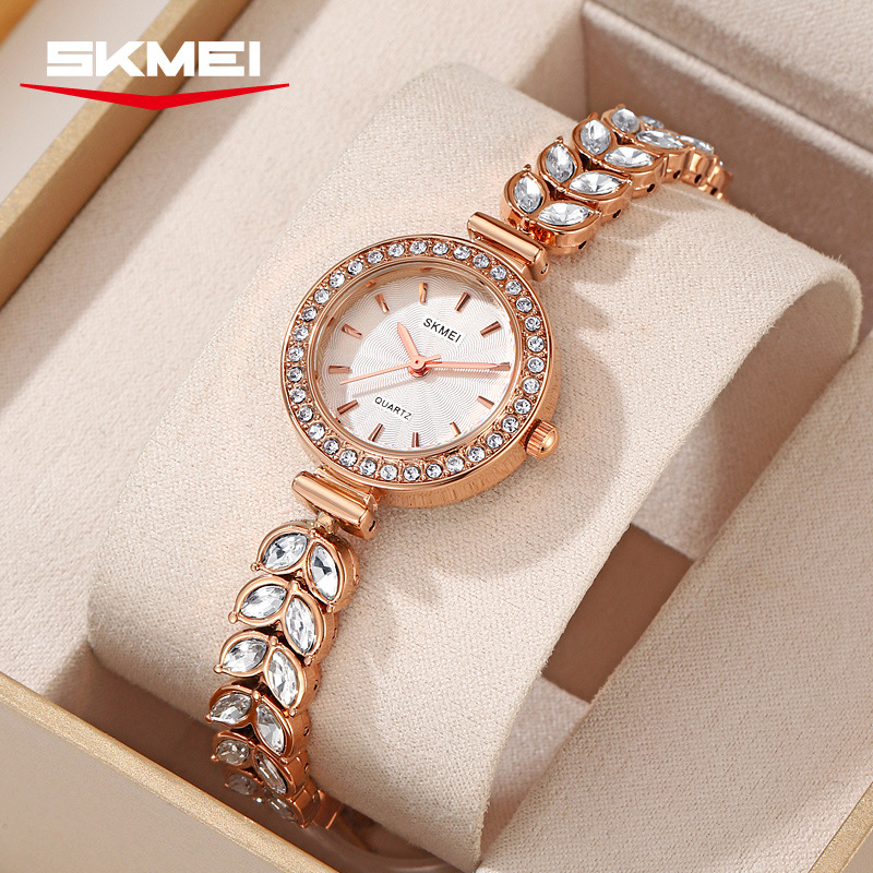 2547 レディダイヤモンドクォーツ腕時計 女性用ファッショ - Fashion Women Watch のレビューと価格