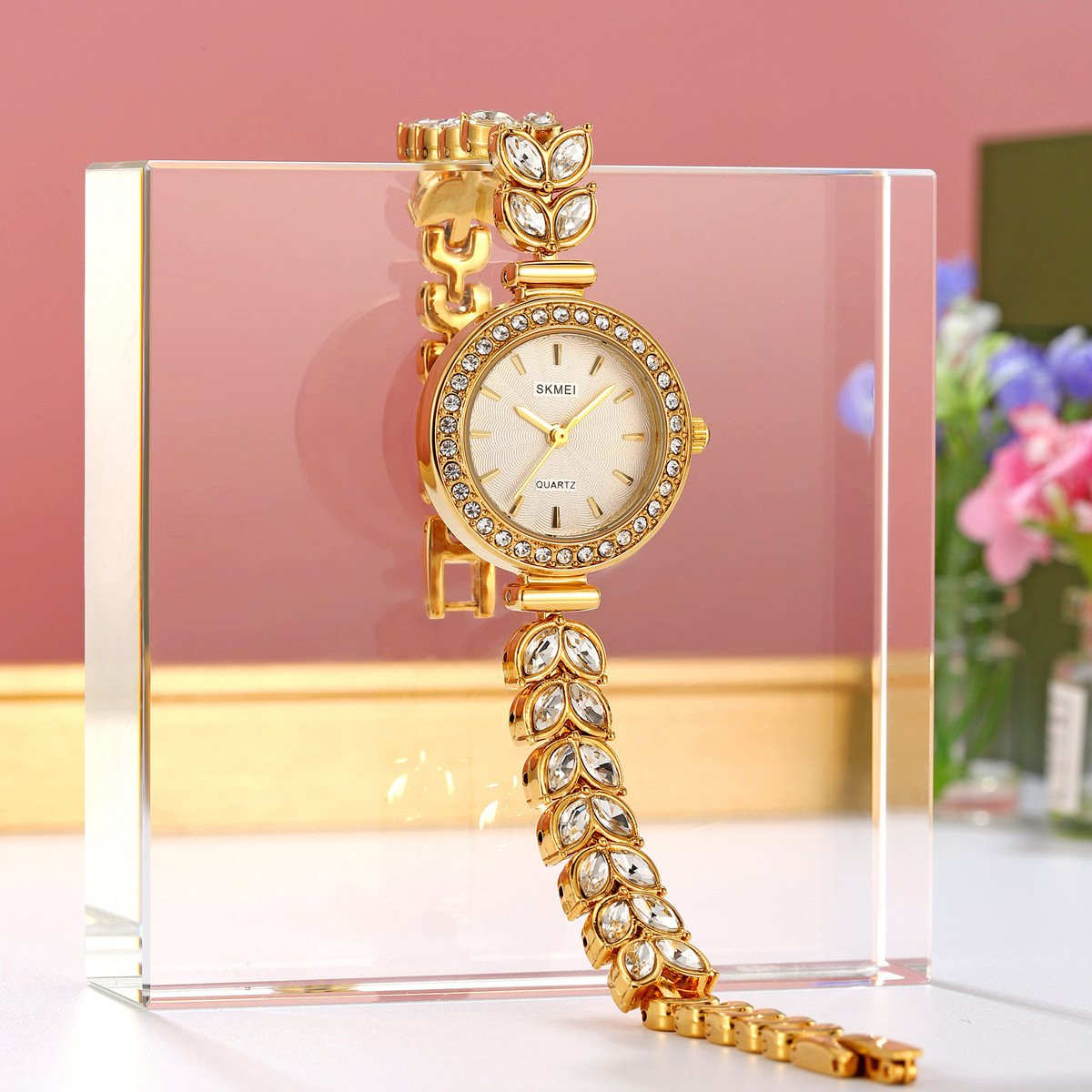 2547 レディダイヤモンドクォーツ腕時計 女性用ファッショ - Fashion Women Watch のレビューと価格