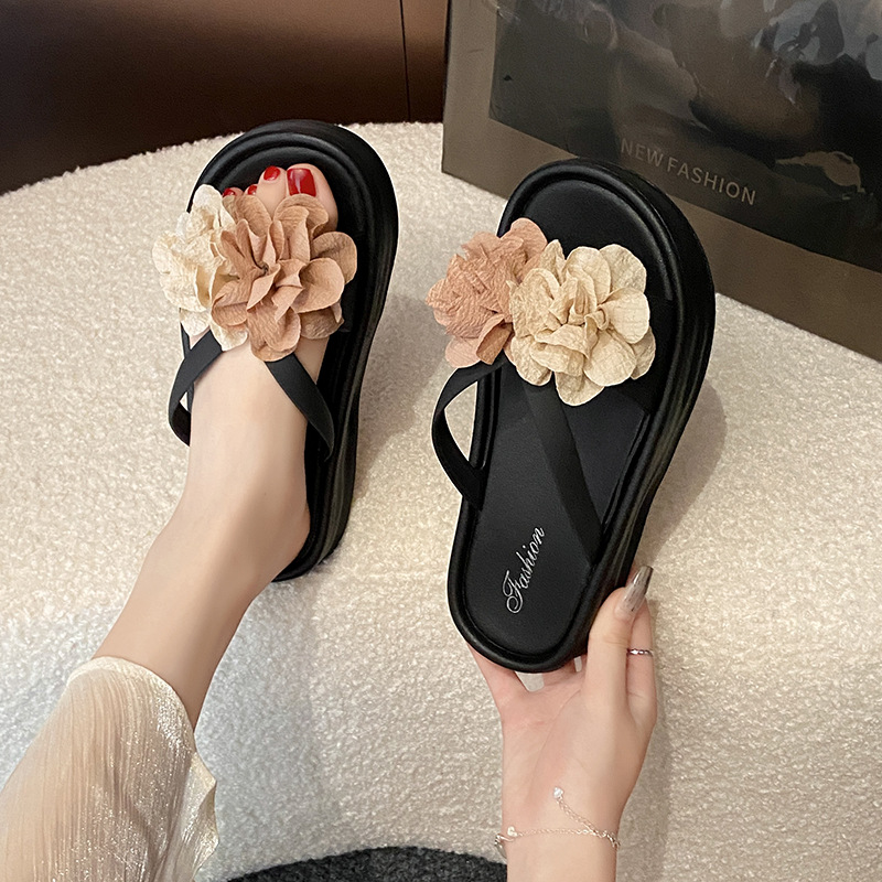 ツートンカラーの花柄プラットフォームサンダル - レディース - Women'S Fashion Korea のレビューと価格