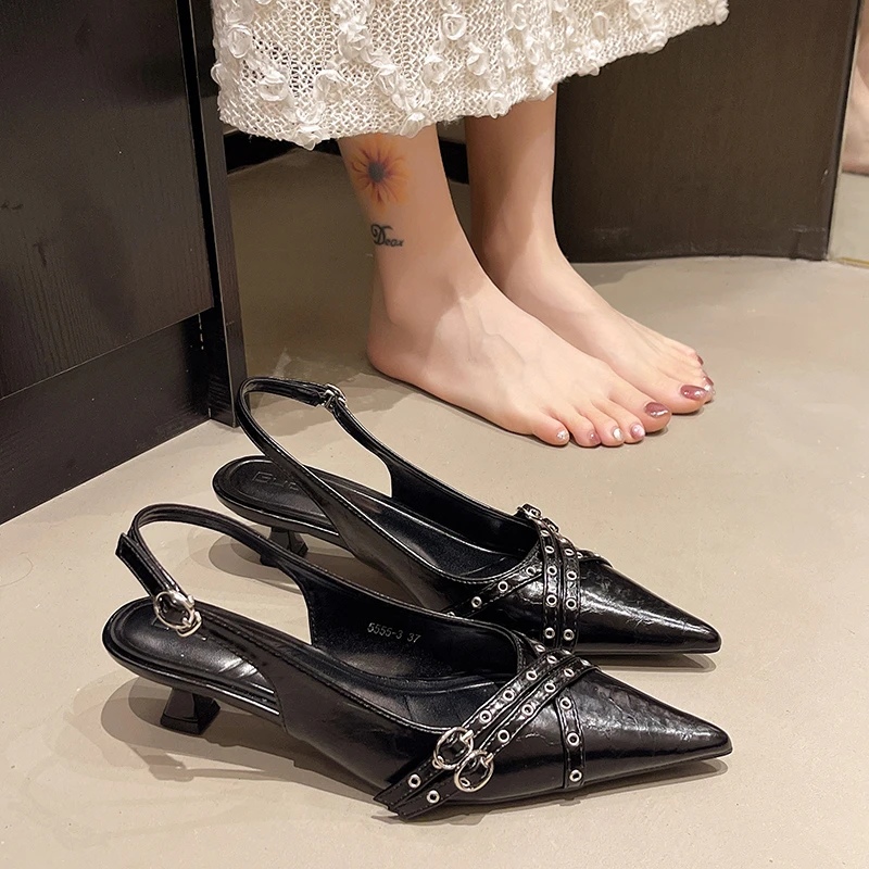 2025年新作 レディース ポインテッドトゥ サンダル ハイ - Women'S Fashion Trends 2025 のレビューと価格
